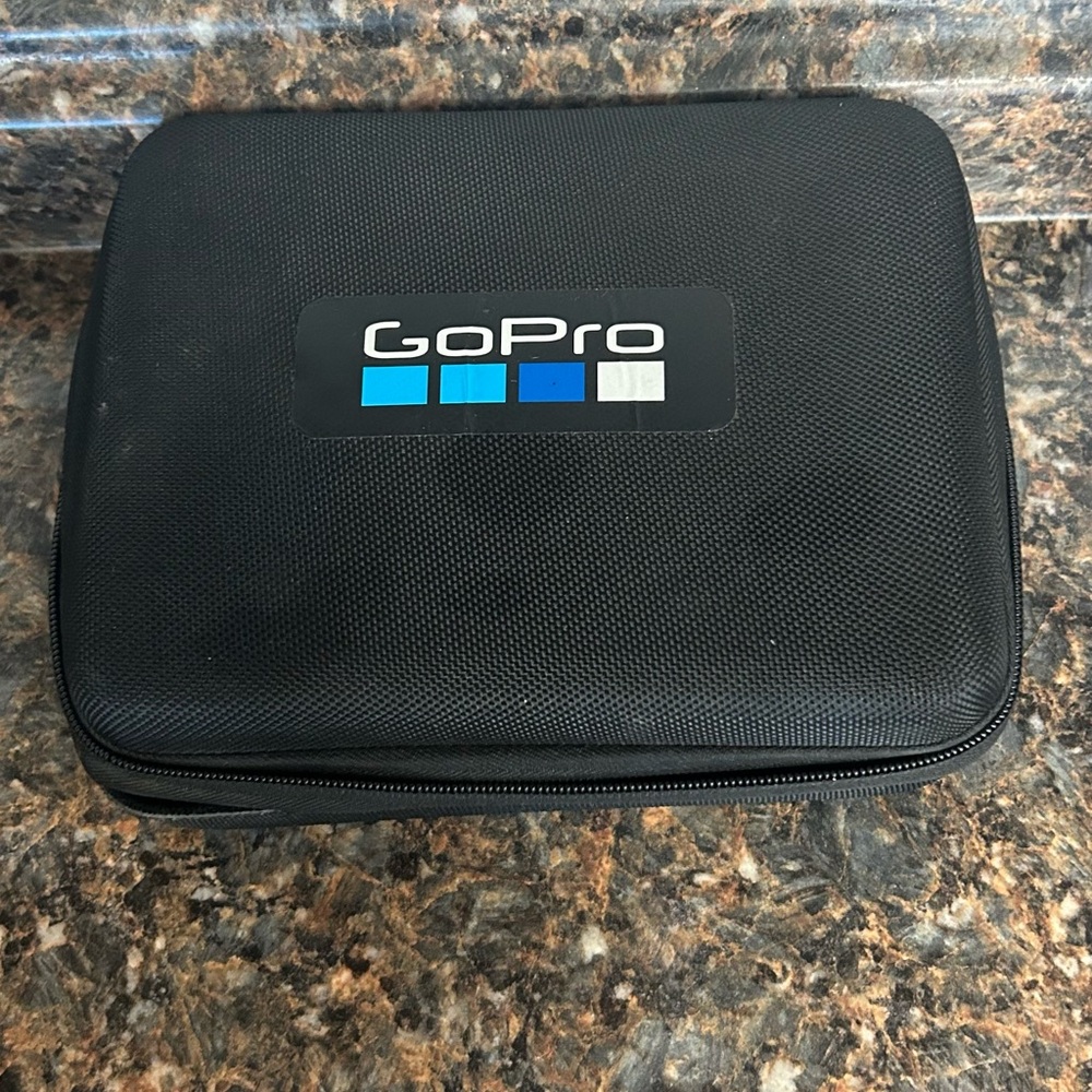 Go Pro